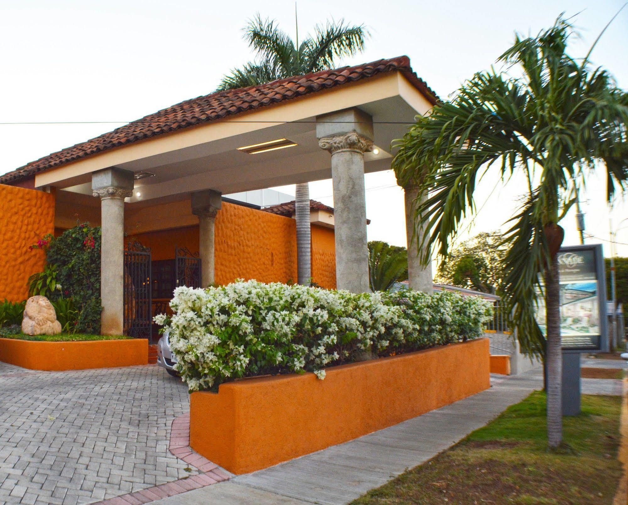 Hotel Colonnade Nicaragua Managua Exterior foto